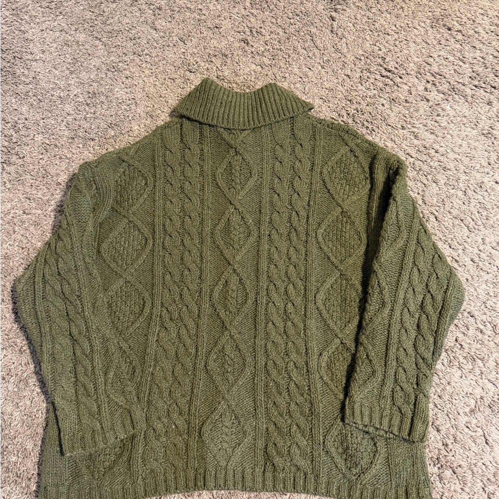 Le Lis Olive Knit Sweater/Cardigan - Picture 3 of 3